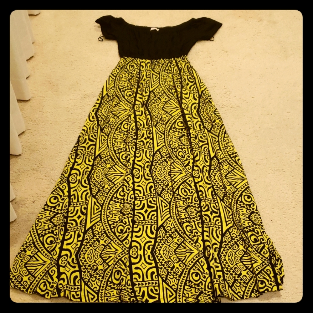 Women's off the shoulder maxi dress
